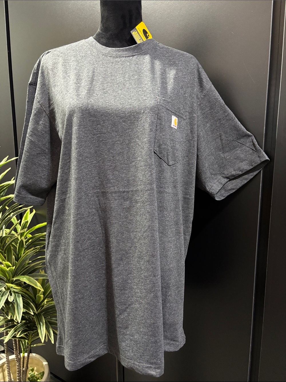 Carhartt Loose Fit Heavyweight chest pocket, patch logo,crewneck,work,casual